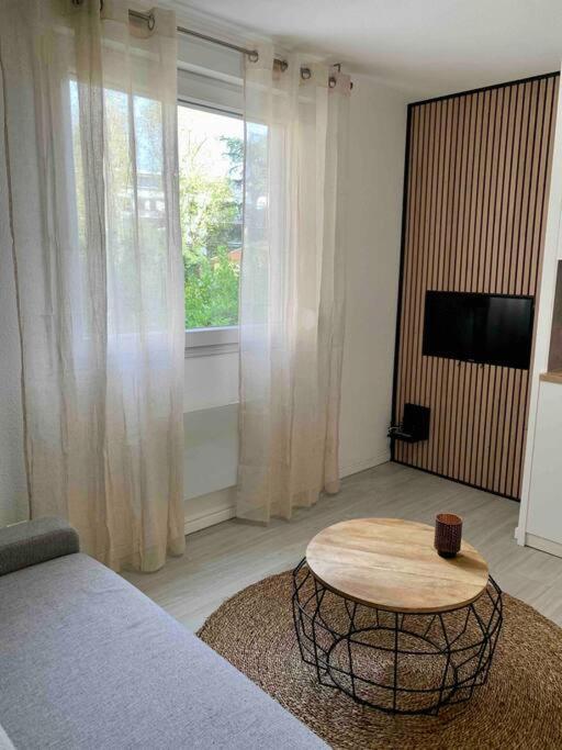 Studio Le Pensier - Monplaisir Lyon Exteriör bild